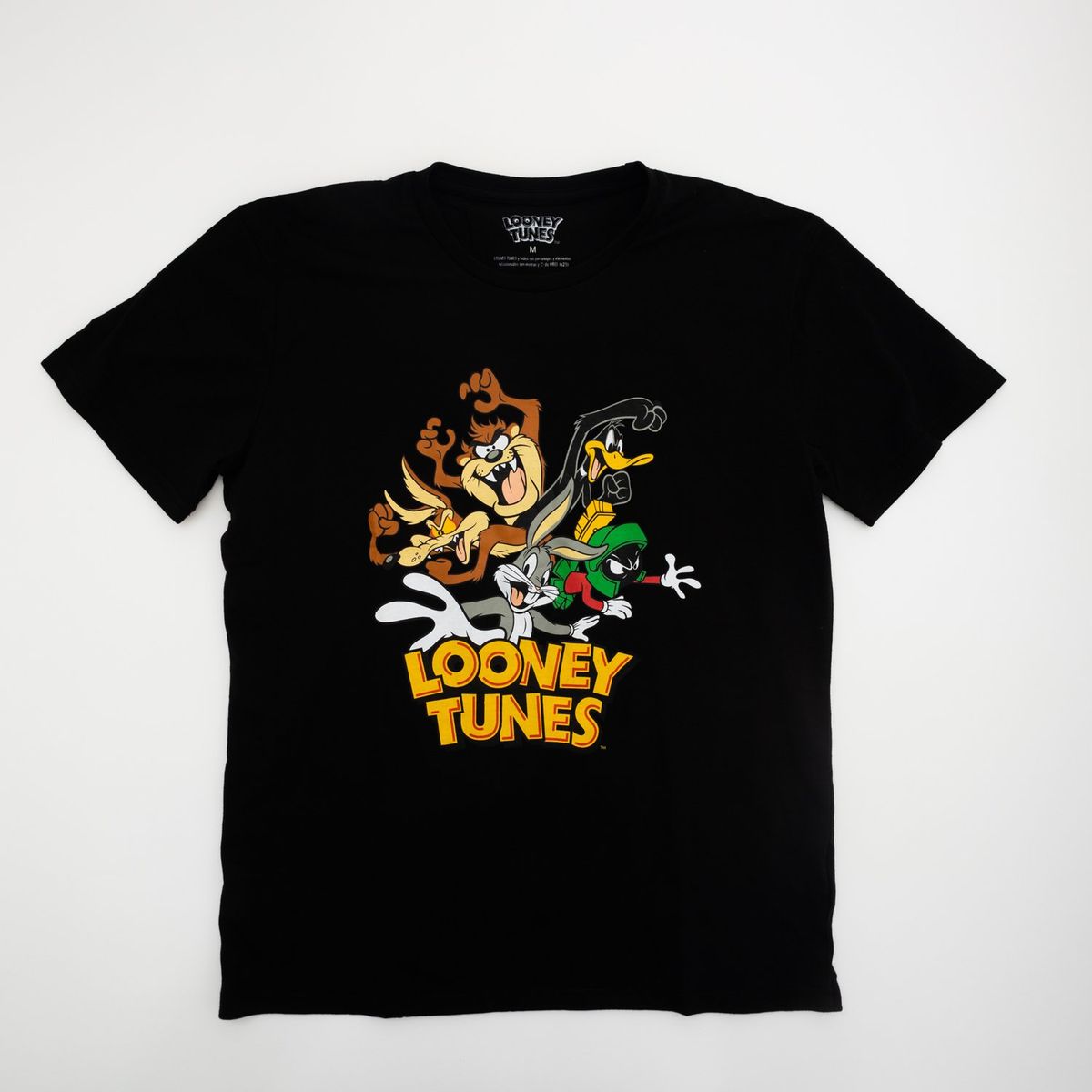 WARNER BROS - Polera Mc Hombre Logo Abajo Looney Tunes