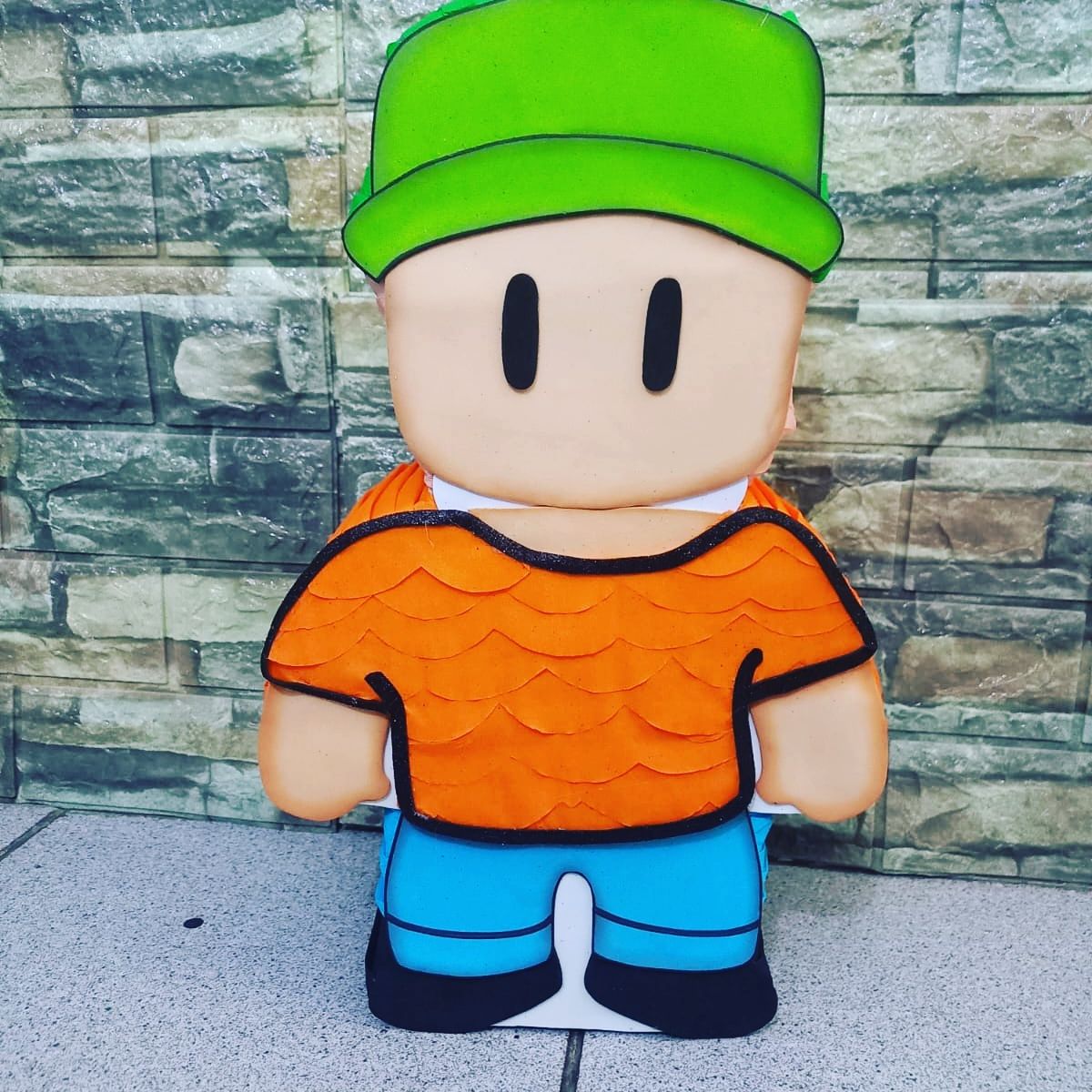 GENERICO - Piñata stumble de 40cm