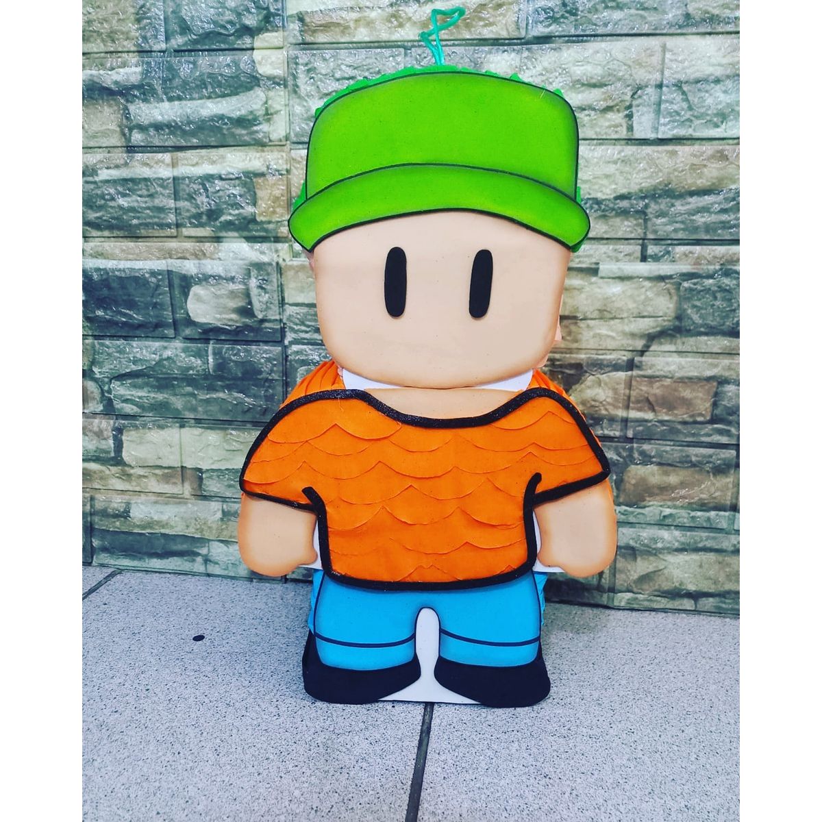 GENERICO - Piñata stumble de 40cm