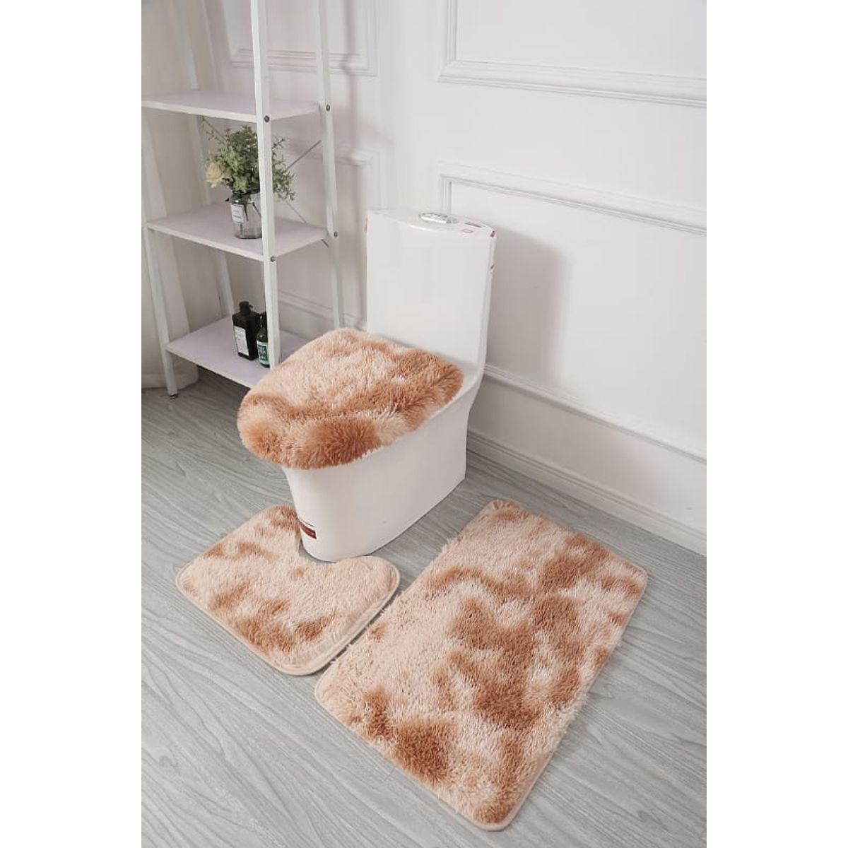 GENERICO - JUEGO DE BAÑO PELUDITOS DE COLOR BEIGE JASPEADA 3 PIEZAS