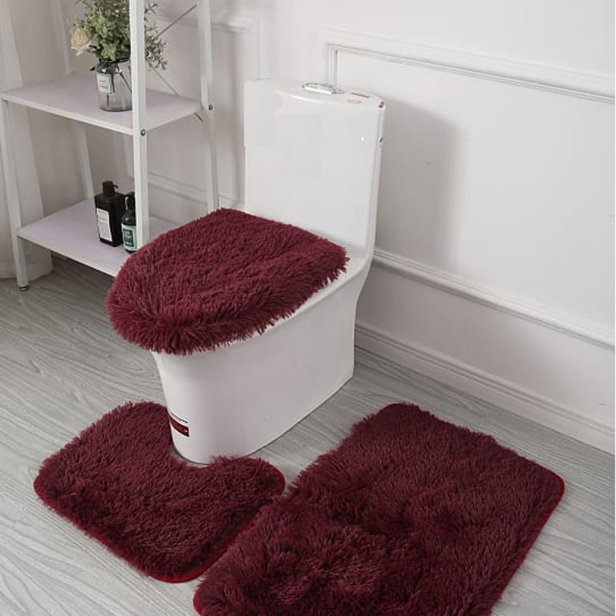 GENERICO - JUEGO DE BAÑO PELUDITOS DE COLOR VINOTINTO 3 PIEZAS