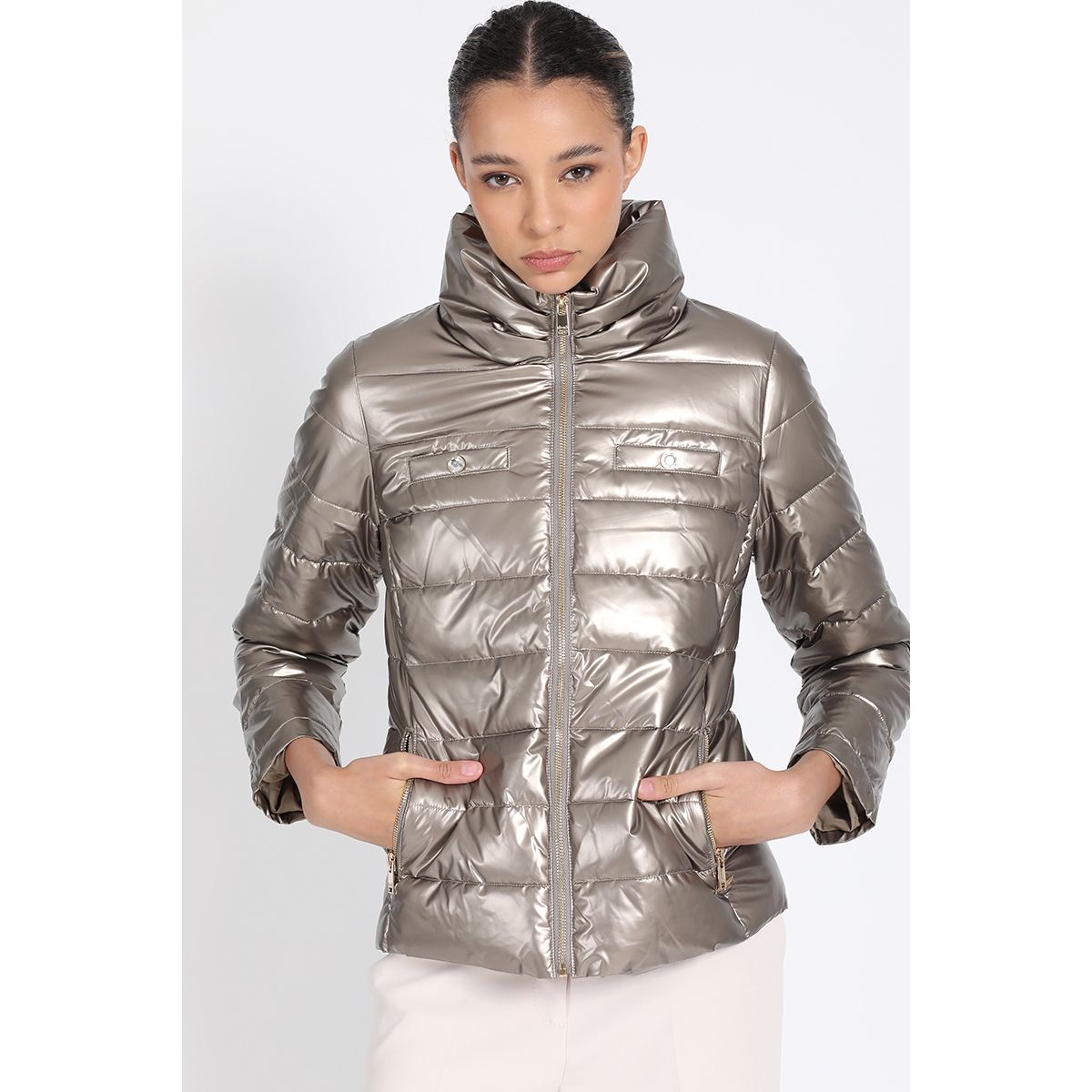 LIOLA - Parka Corta Metalizada, Dorado Liola