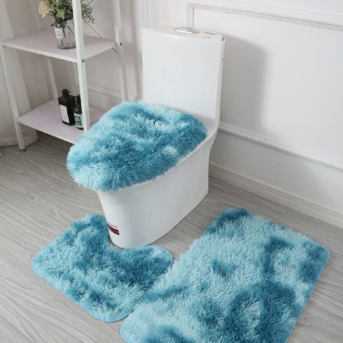 GENERICO - JUEGO DE BAÑO PELUDITOS DE COLOR AZUL JASPEADA 3 PIEZAS