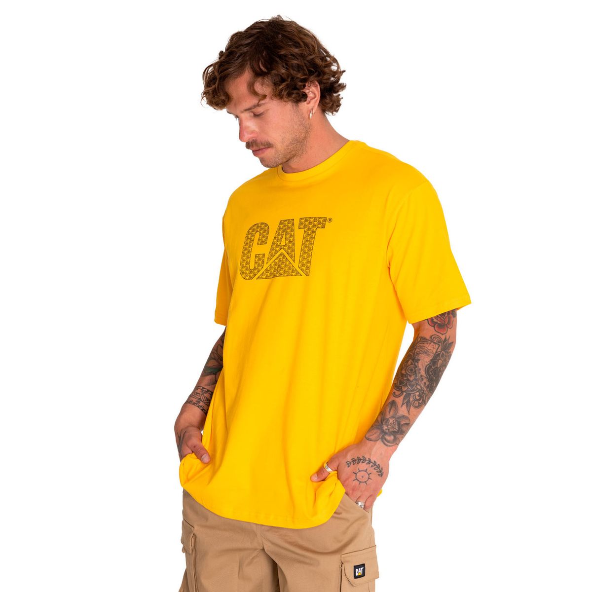 CAT - Polera Manga Corta Unisex Original Logo Amarillo CAT
