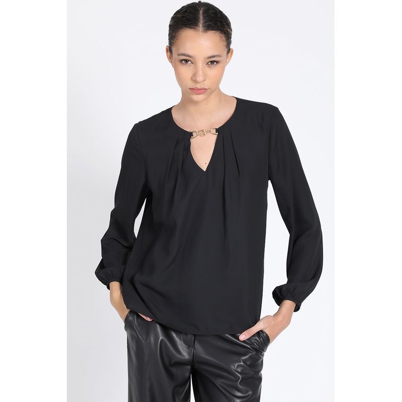 LIOLA - Blusa Gasa Doble Aplicación Metalica, Negro Liola