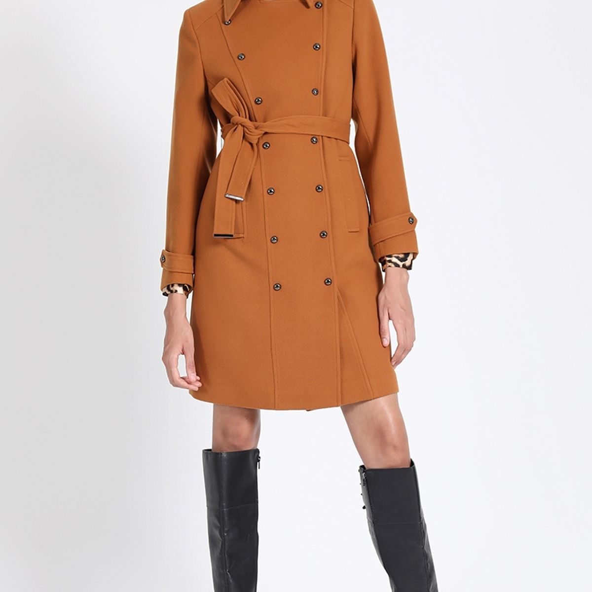 LIOLA - Abrigo Cruzado Con Lazo, Muflon Camel Liola