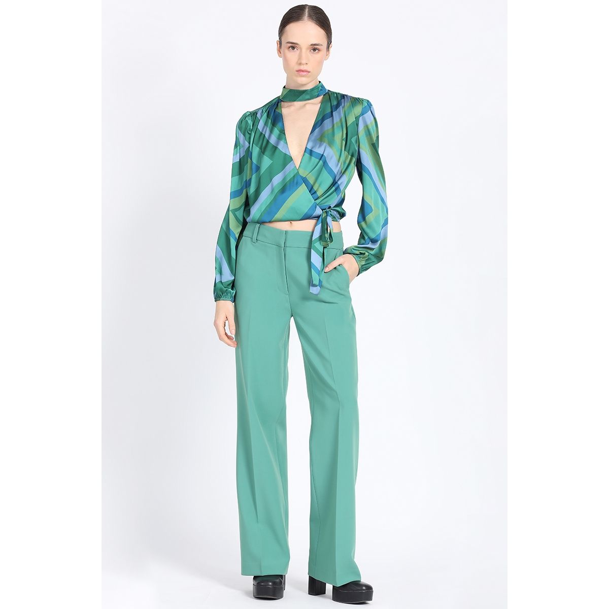 LIOLA - Pantalon Masculino Recto, Verde Liola