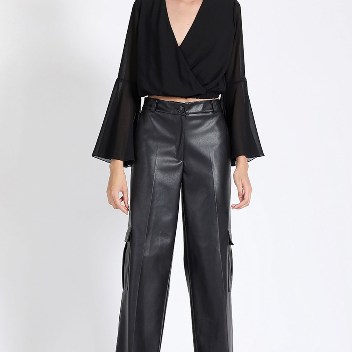 LIOLA - Pantalon Cargo Ancho, Efecto Cuero, Negro Liola