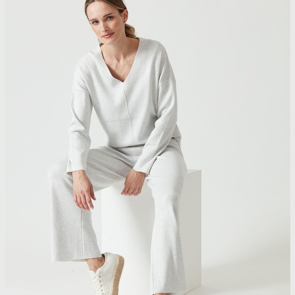 PRIVILEGE - Pantalon straight gris PRIVILEGE 984 - Gris