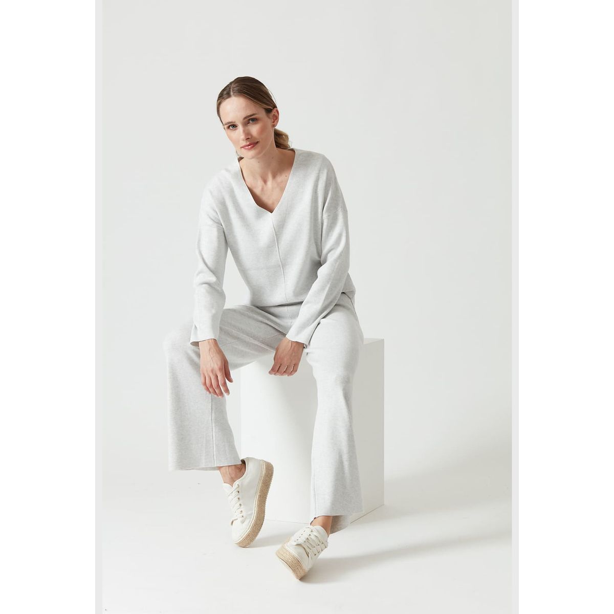 PRIVILEGE - Pantalon straight gris PRIVILEGE 984 - Gris