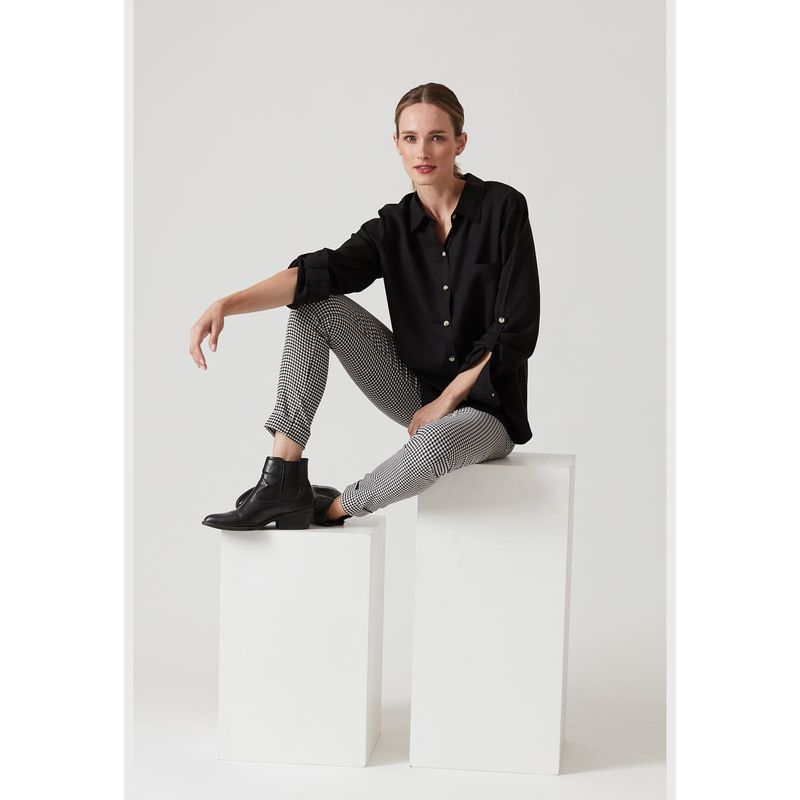 PRIVILEGE - Blusa de tencel negra PRIVILEGE 857 - Negro