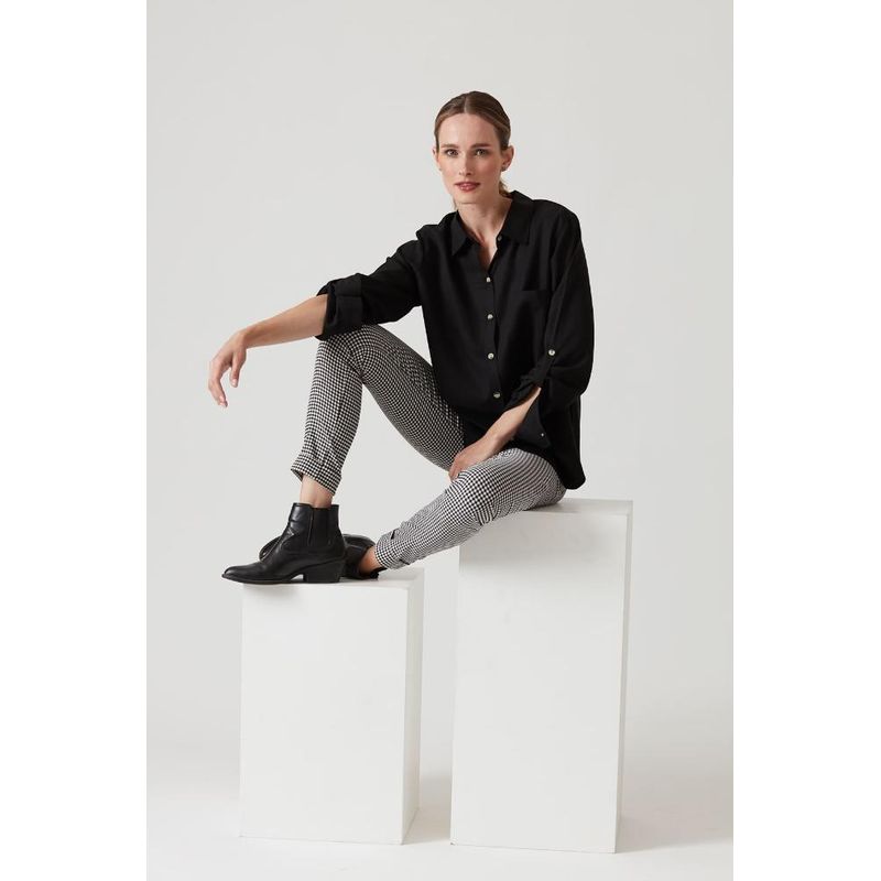 PRIVILEGE - Blusa de tencel negra PRIVILEGE 857 - Negro