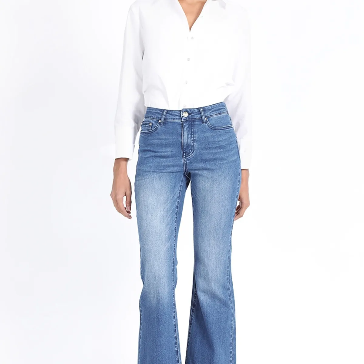 LIOLA - Jeans Flare, Tiro Medio Con Bordado, Azul Liola