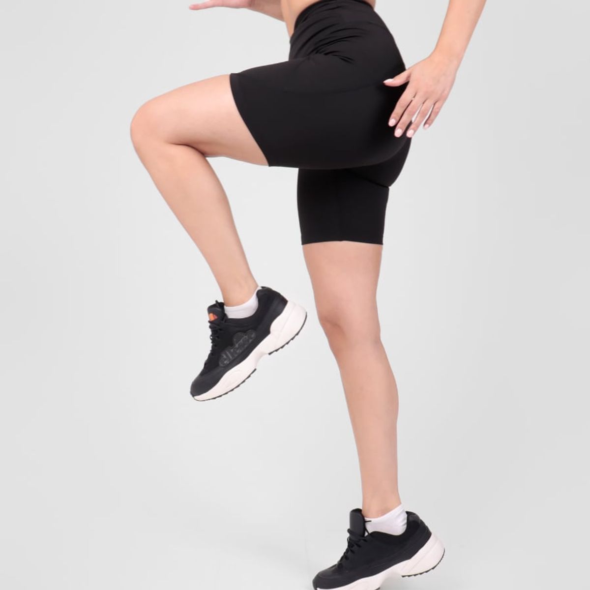 ELLESSE - SHORT DEPORTIVO MUJER ELLESSE SAFIRO NEGRO
