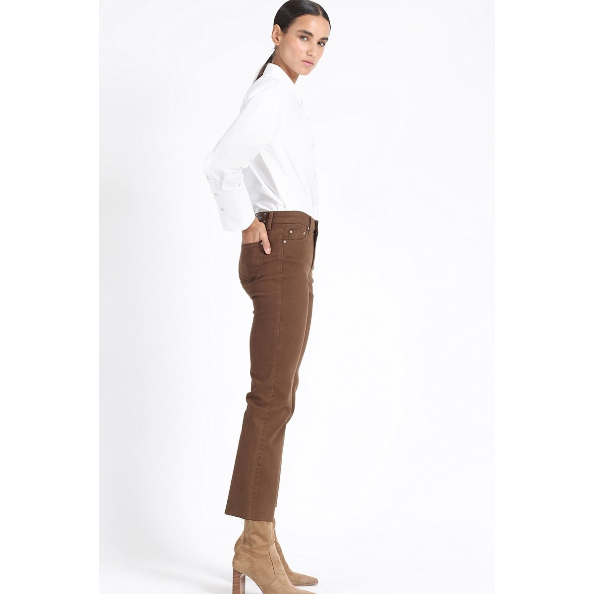 LIOLA - Pantalon Slim, Tiro Medio, Camel Liola