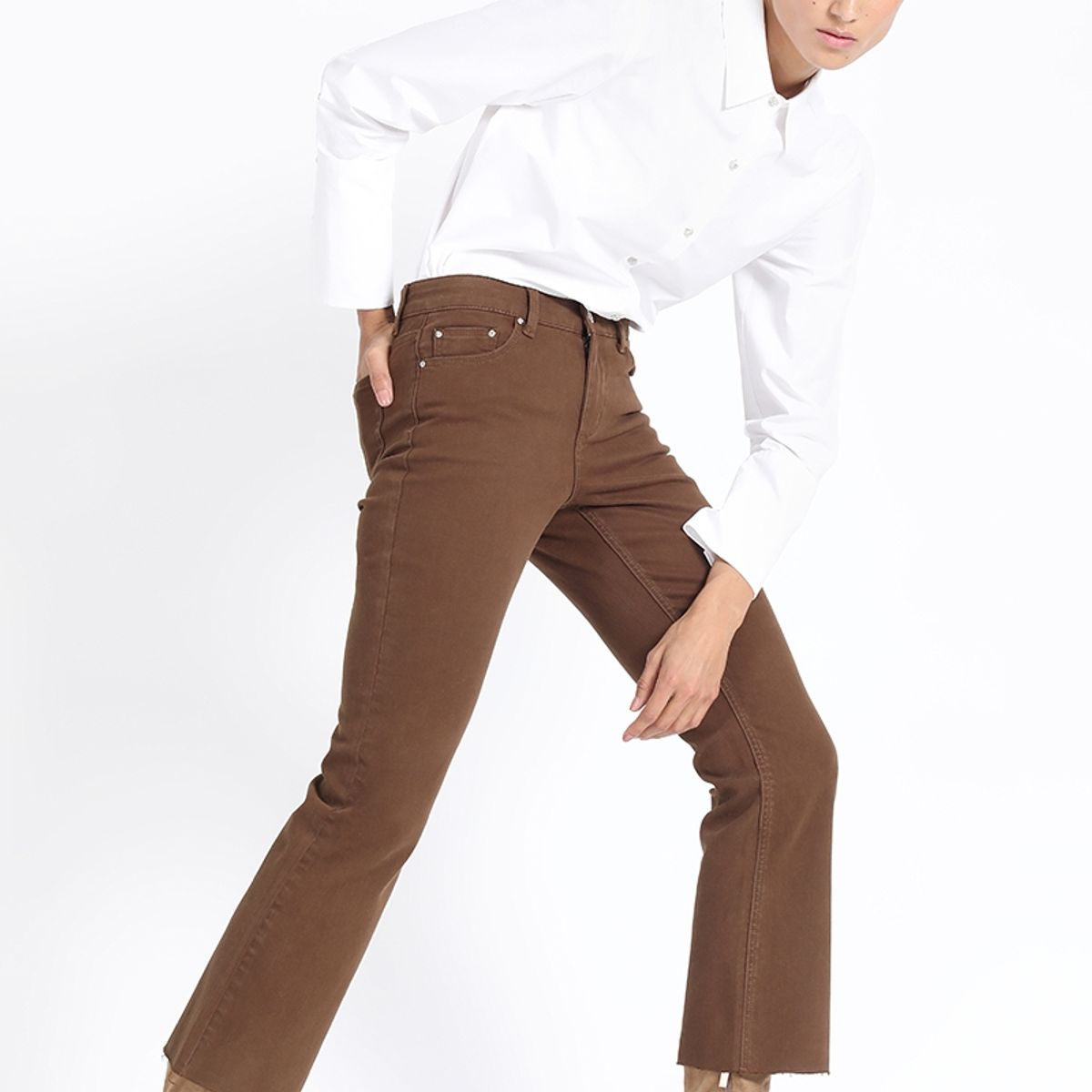 LIOLA - Pantalon Slim, Tiro Medio, Camel Liola