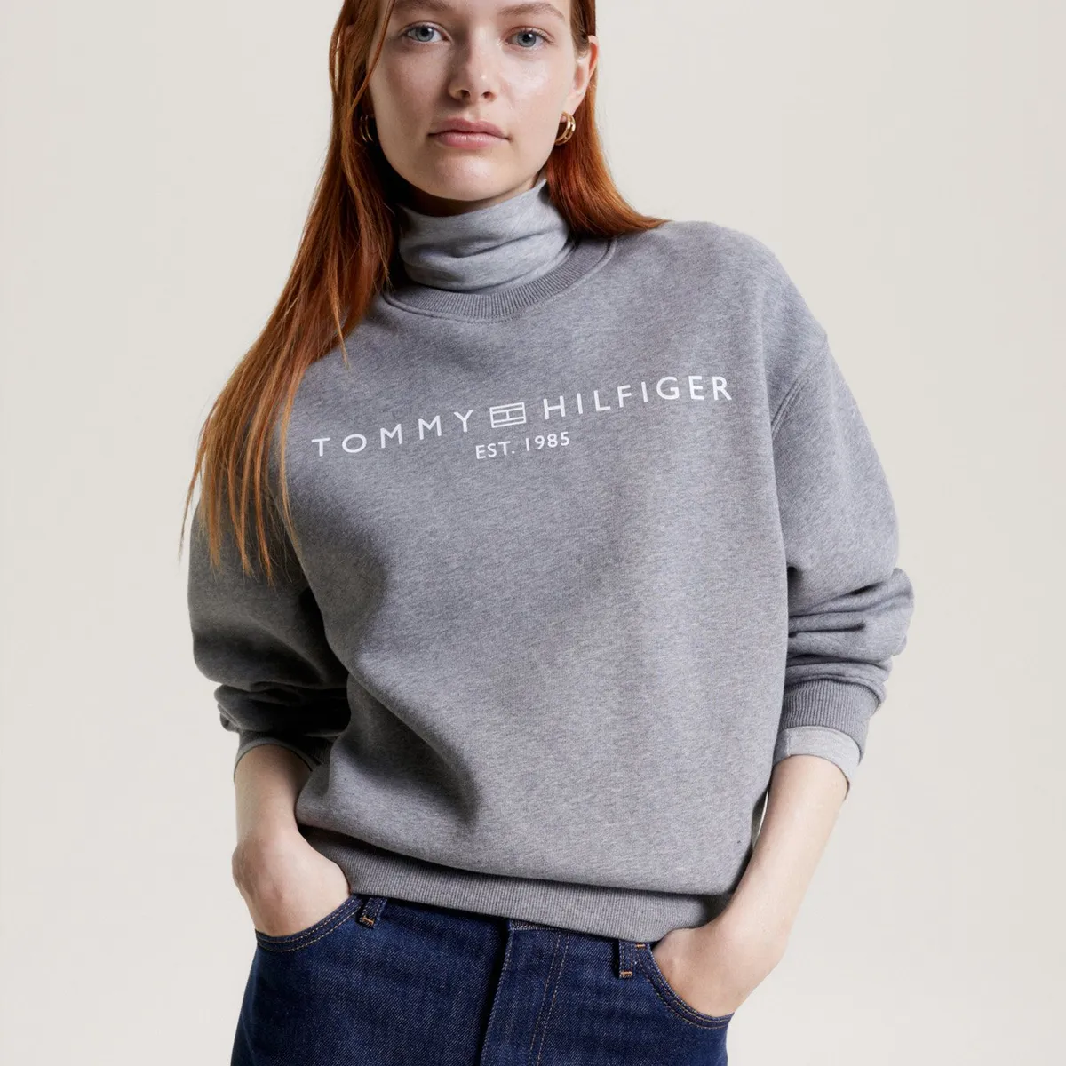 TOMMY HILFIGER - Polerón Modern Con Logo Gris Tommy Hilfiger