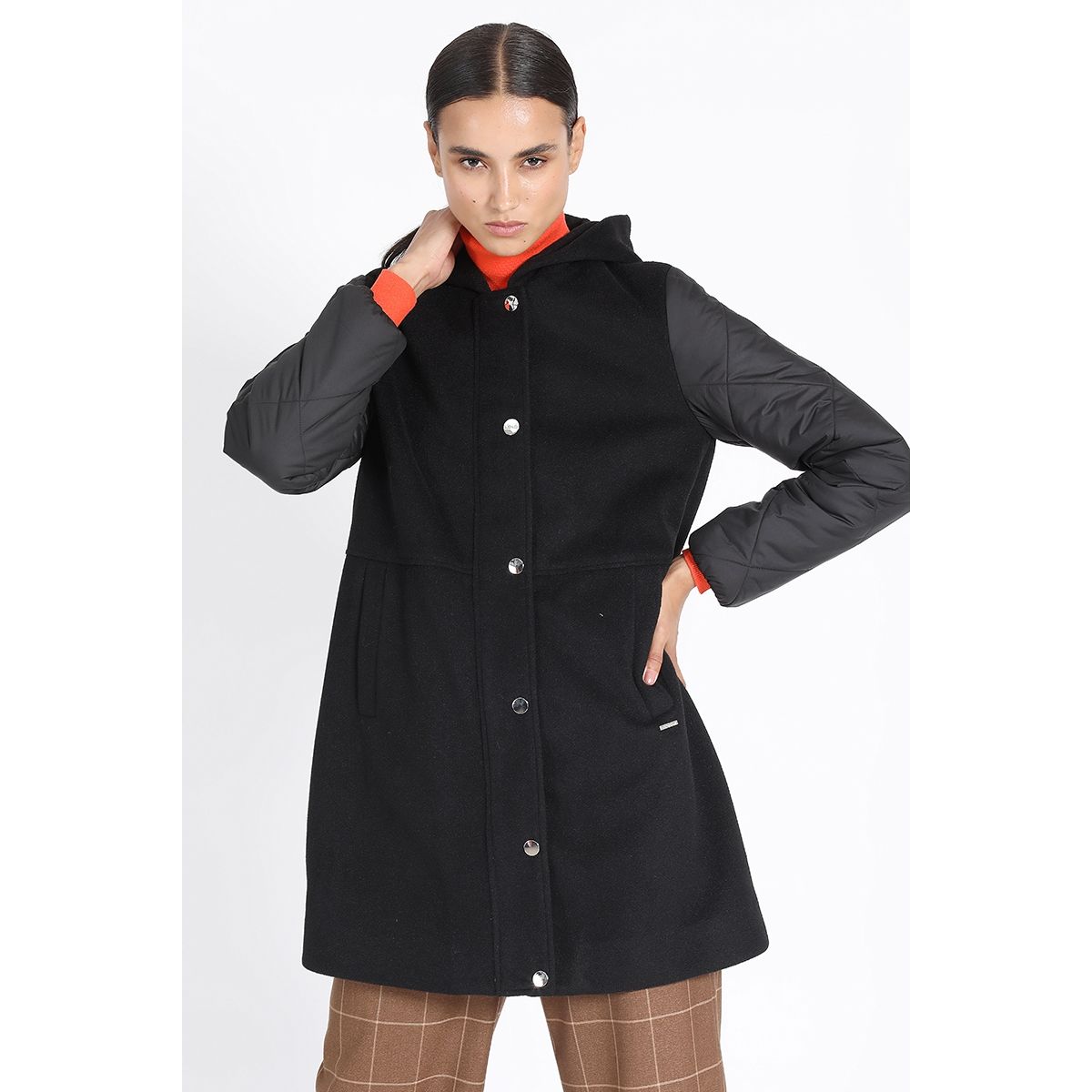 LIOLA - Chaqueton Con Capuchon Muflon Melange Y Parka, Negro Liola