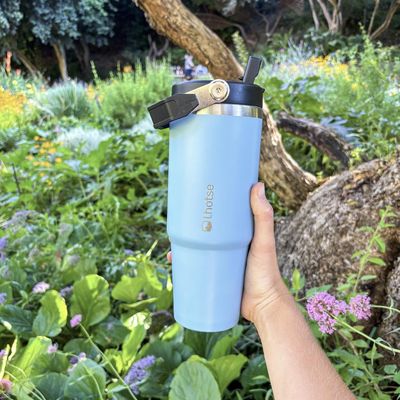 Imagen 2 del producto Botella Térmica Insulada Travel Mug 900ml Azul