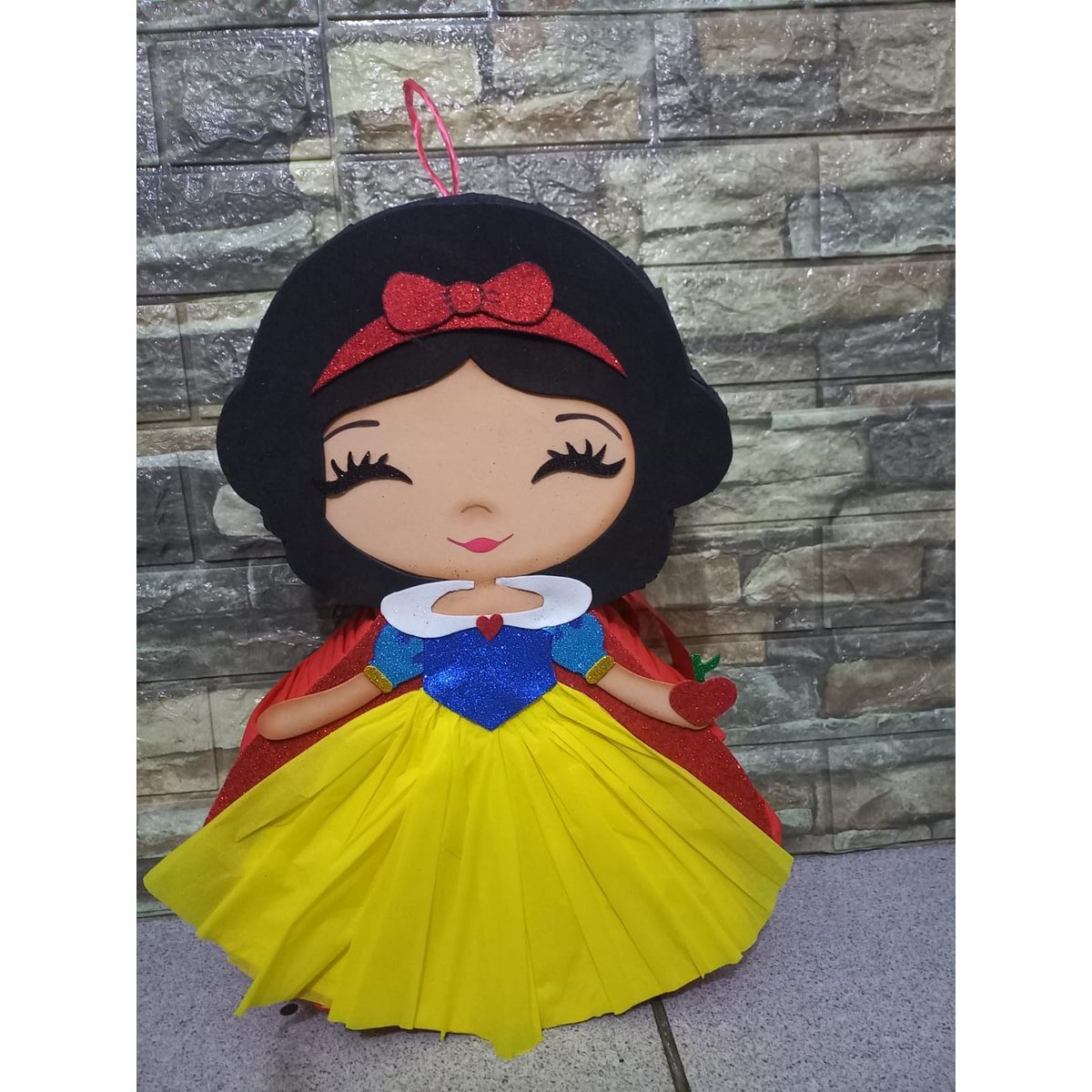 GENERICO - Piñata blancanieves de 40cm