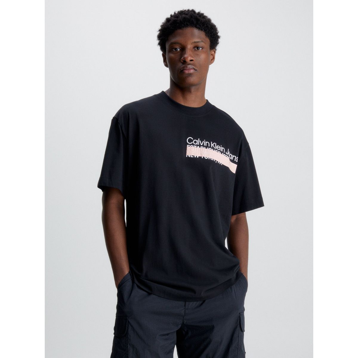 CALVIN KLEIN - Polera Layered Address  Negro Calvin Klein