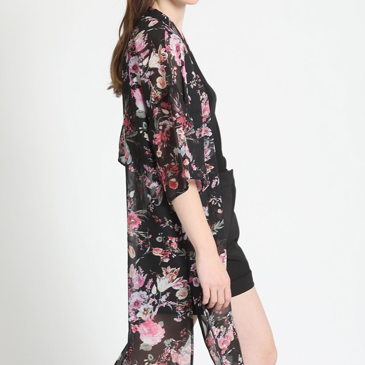 LIOLA - Kimono Estampado Flores Negro Liola