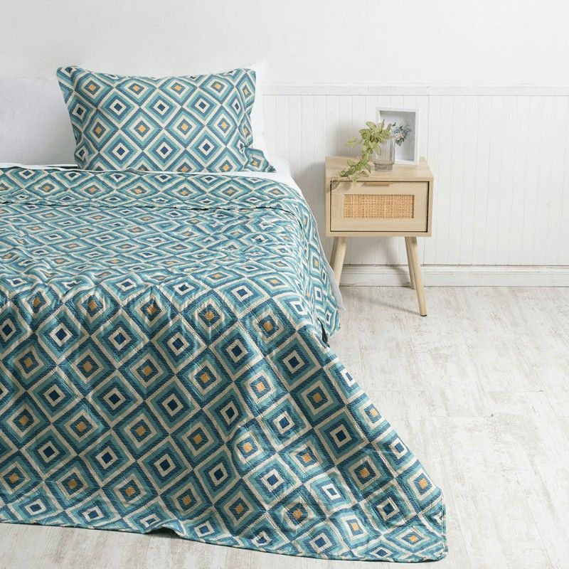 MASHINI - Quilt 2 Plazas Cordoba Estampado Mosa