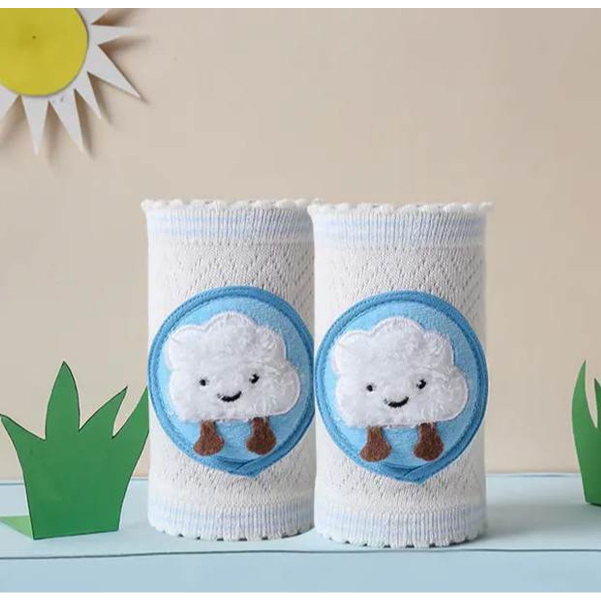 GENERICO - Set rodilleras gateo 3d protección  sirve hasta 3 años.