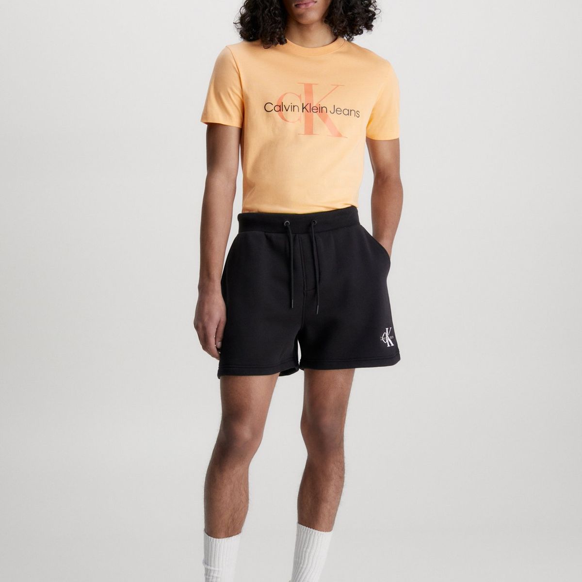 CALVIN KLEIN - Polera Seasonal Monologo  Naranja Calvin Klein