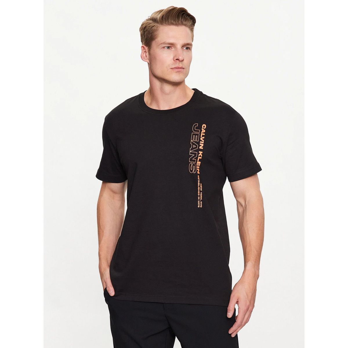 CALVIN KLEIN - Polera Stacked Logo  Negro Calvin Klein