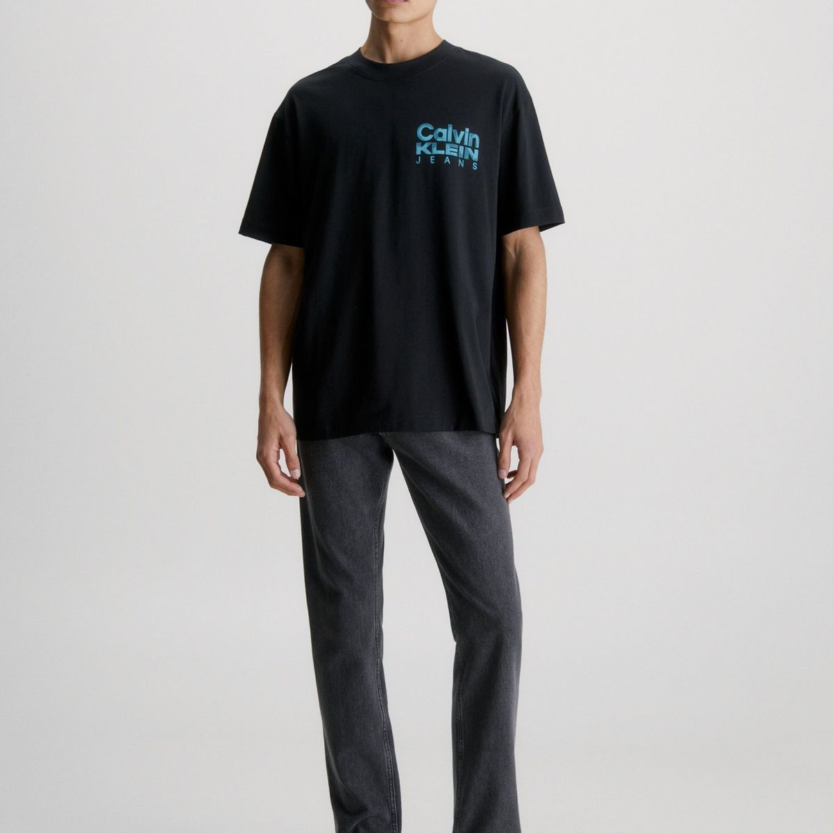 CALVIN KLEIN - Polera Bold Color Negro Calvin Klein