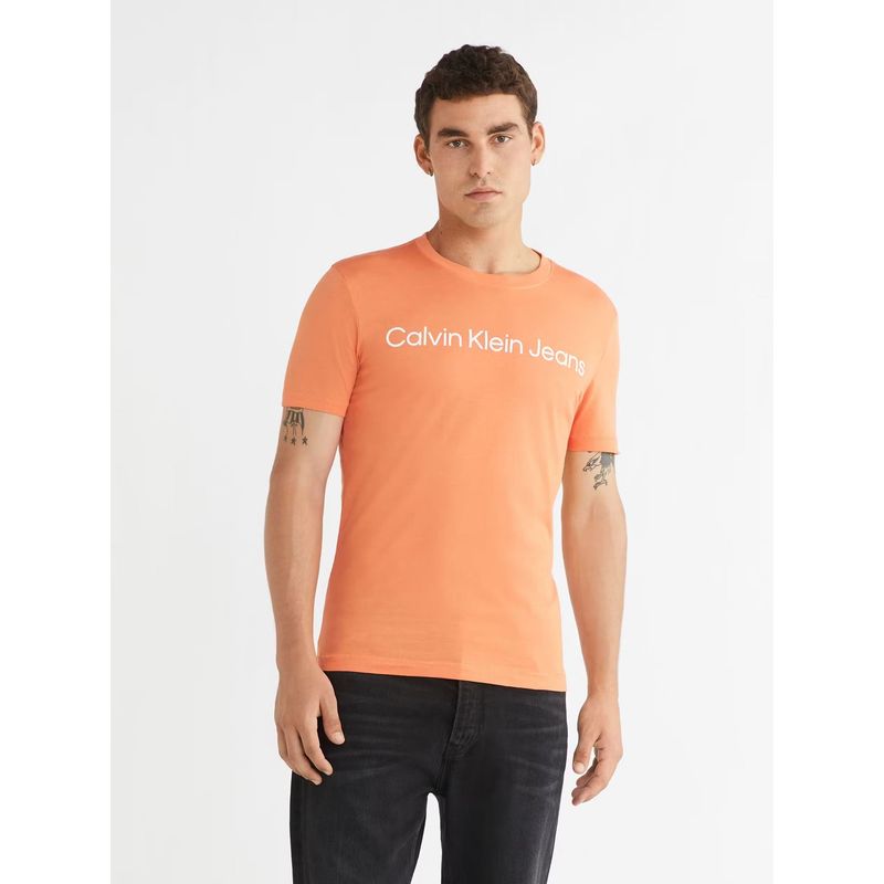 CALVIN KLEIN - Polera Institutional Logo Naranja Calvin Klein