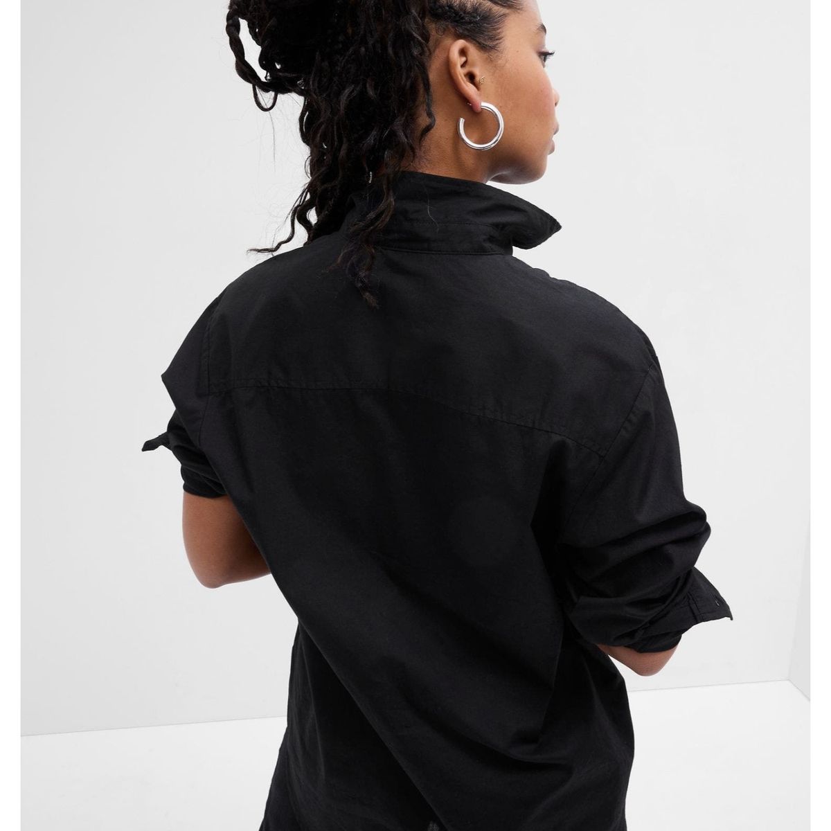 GAP - Blusa Popelina Oversize Manga Larga Mujer Negro