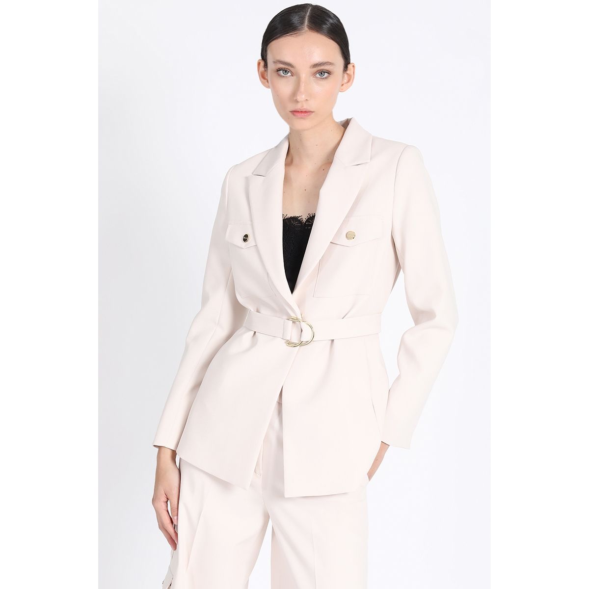 LIOLA - Chaqueta Larga Cargo Con Cinturon, Crudo Liola