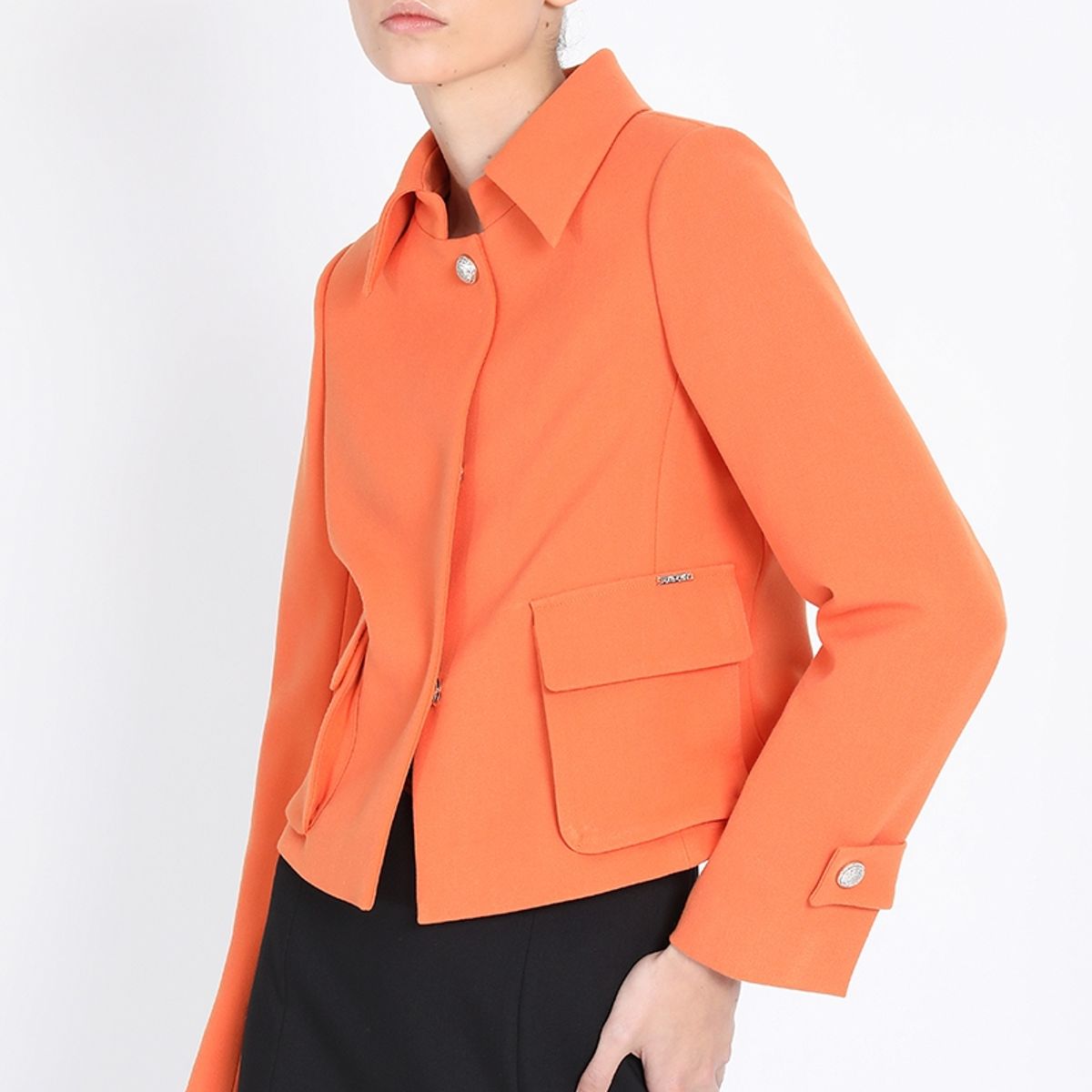 LIOLA - Chaqueta Corta Cargo, Naranjo Liola