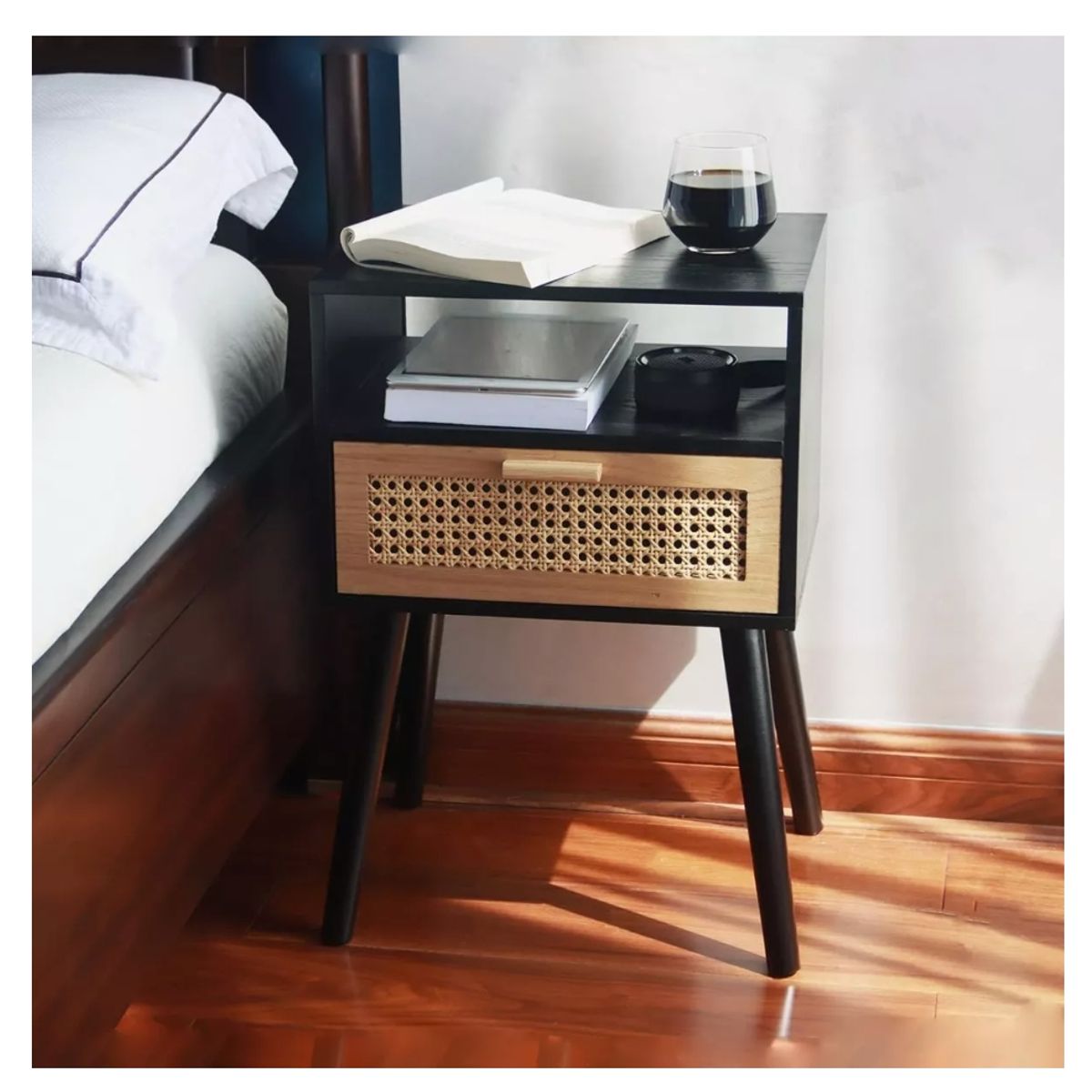 HOMER DESIGN - Velador Con Cajon Diseño Tejido Norte Americano 40x30x60cm