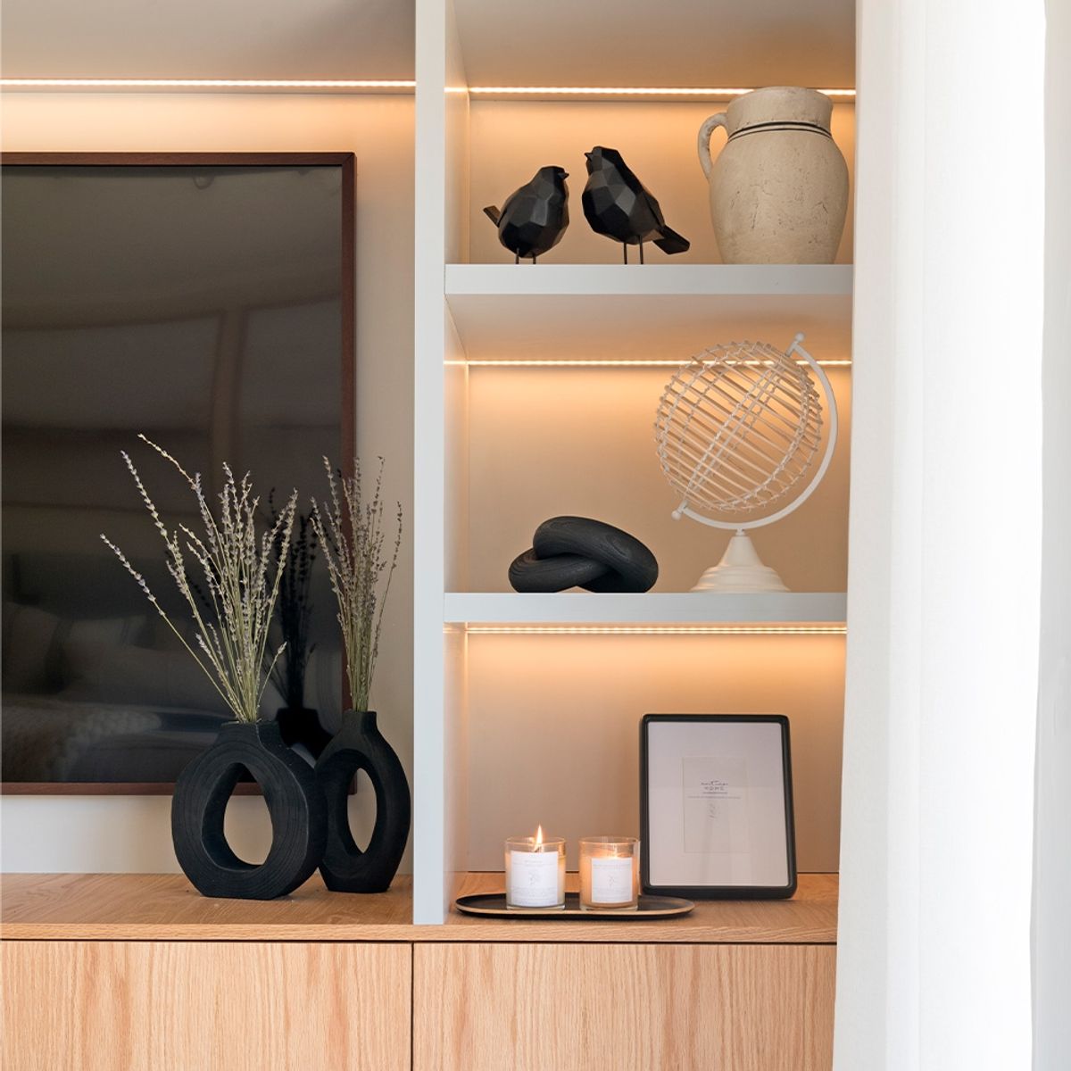 ANTICO HOME - Jarrón En Madera De Paulownia Tallada A Mano Bignonia Antico Home.