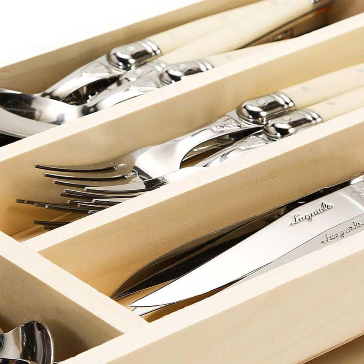 LAGUIOLE - Set Cubiertos 24 Piezas Ivory Laguiole