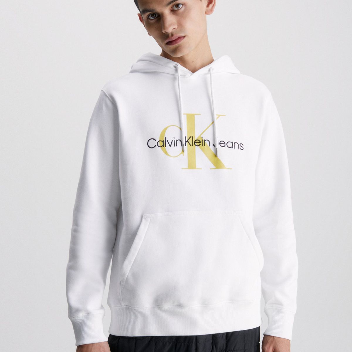 CALVIN KLEIN - Polerón con Gorro Seasonal  Blanco Calvin Klein