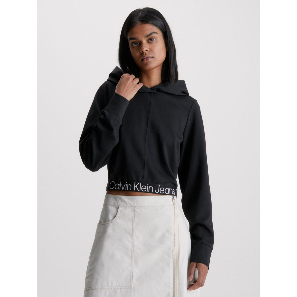 CALVIN KLEIN - Polerón con Gorro Milano   Negro Calvin Klein