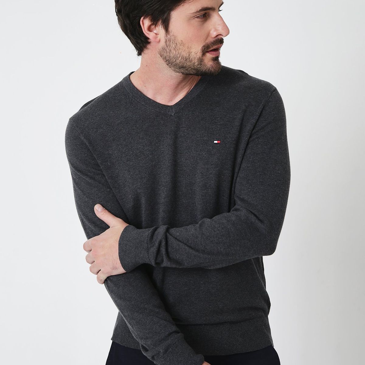 TOMMY HILFIGER - Sweater Básico Signature V-Neck Gris Tommy Hilfiger