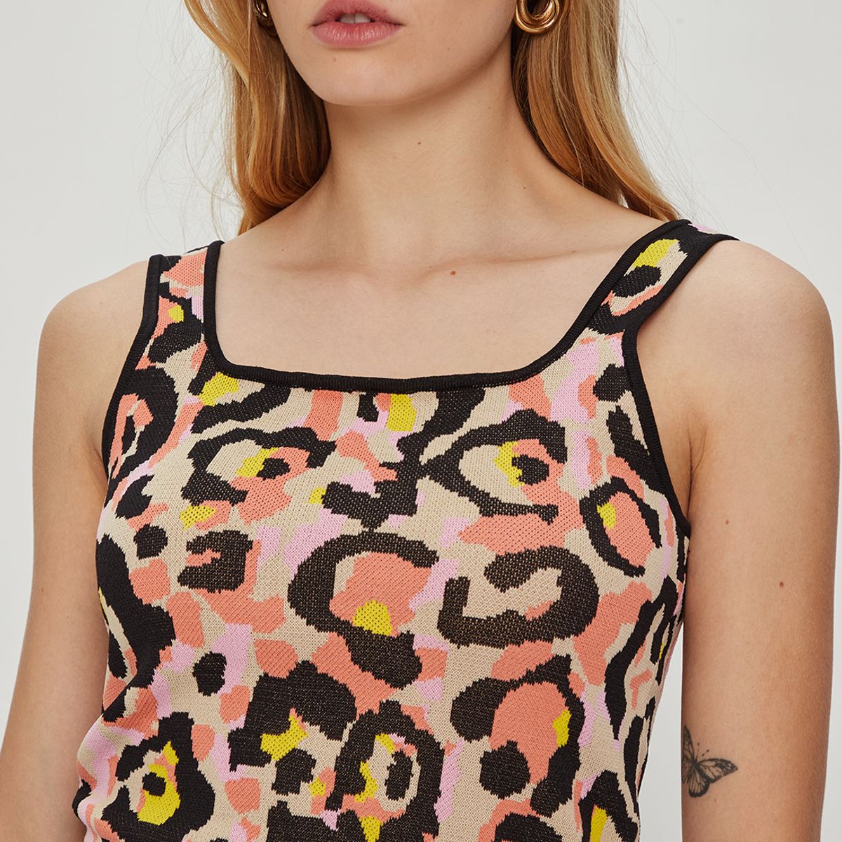 IO - Polera Sin Mangas Beige Mujer Io