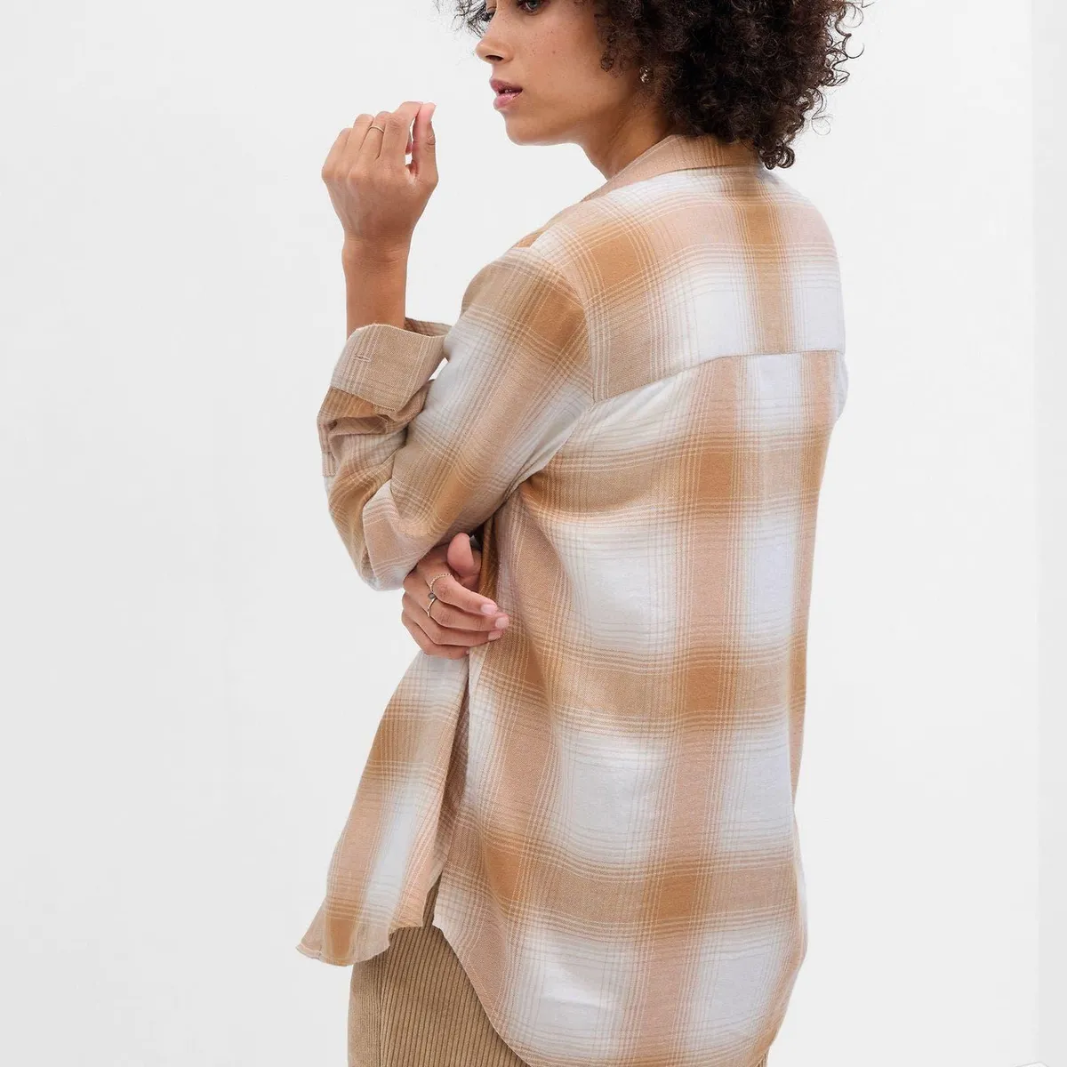 GAP - Blusa Cuadros Franela Manga Larga Beige GAP