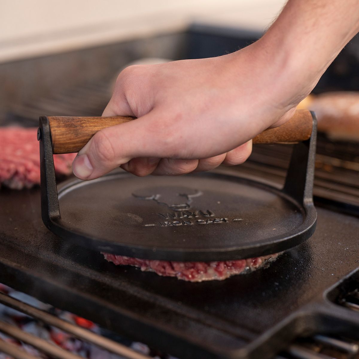 WAYU - Prensa Redonda Iron Cast Wayu