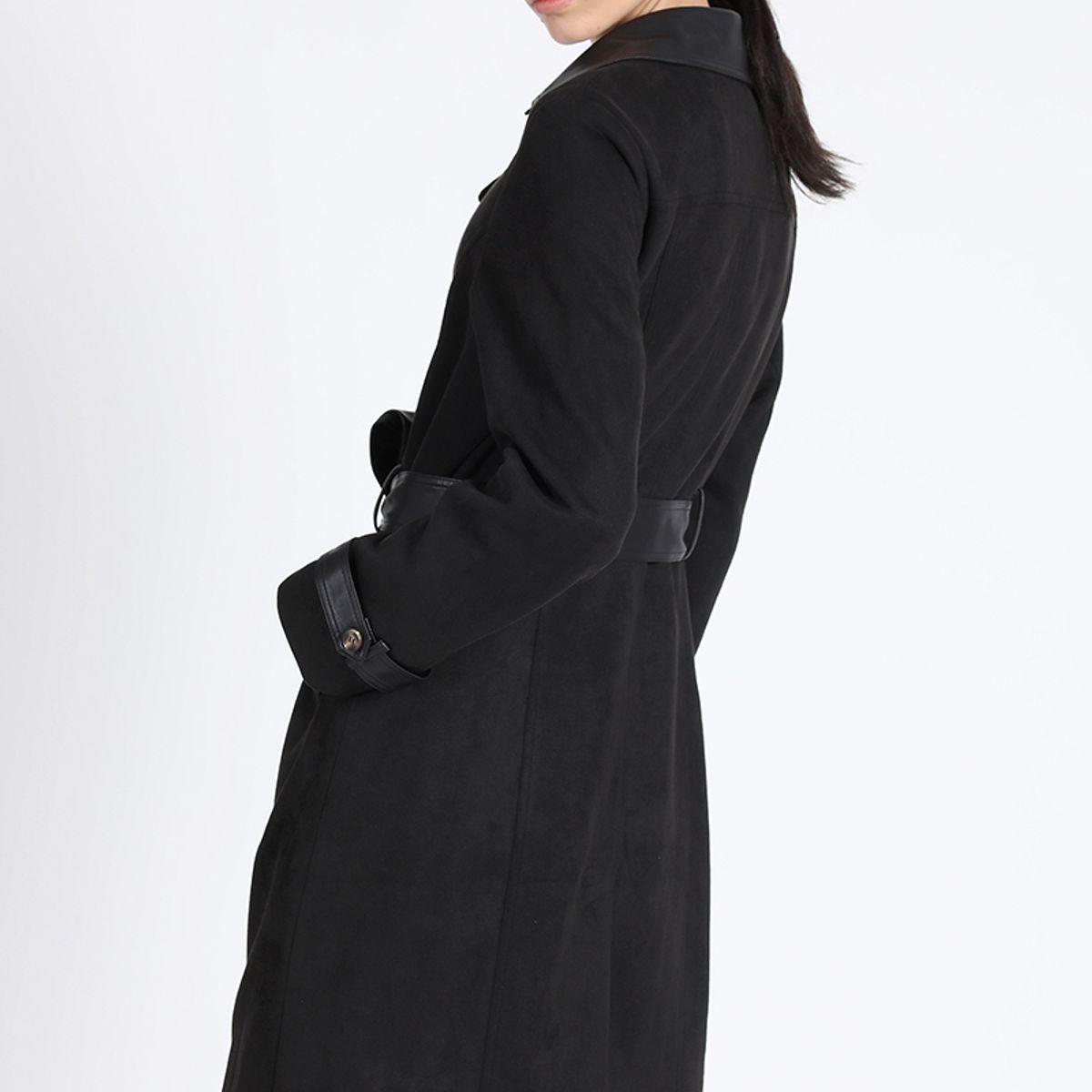 LIOLA - Trench Efecto Gamuza, Negro Liola