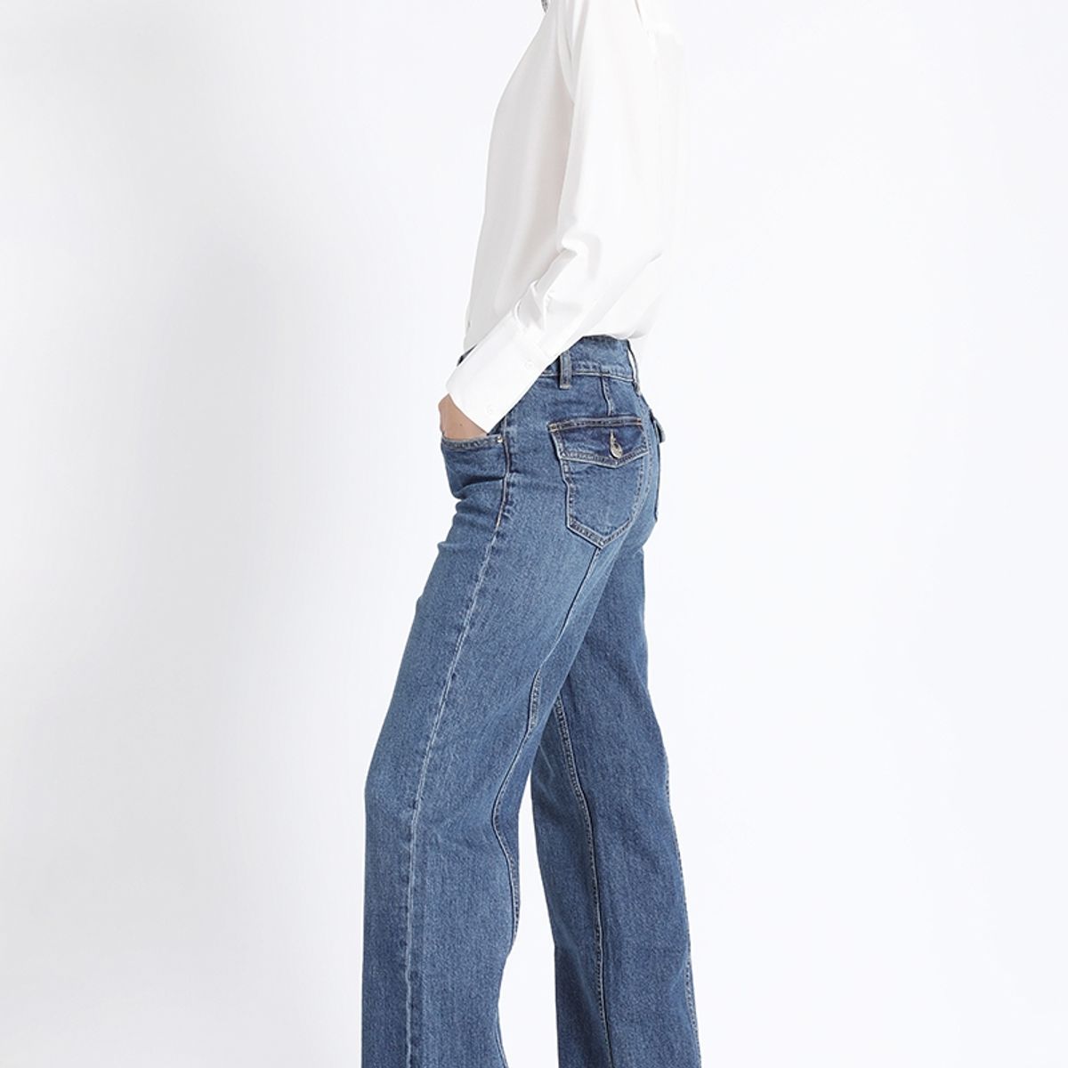 LIOLA - Jeans Flare, Tiro Medio, Azul Liola