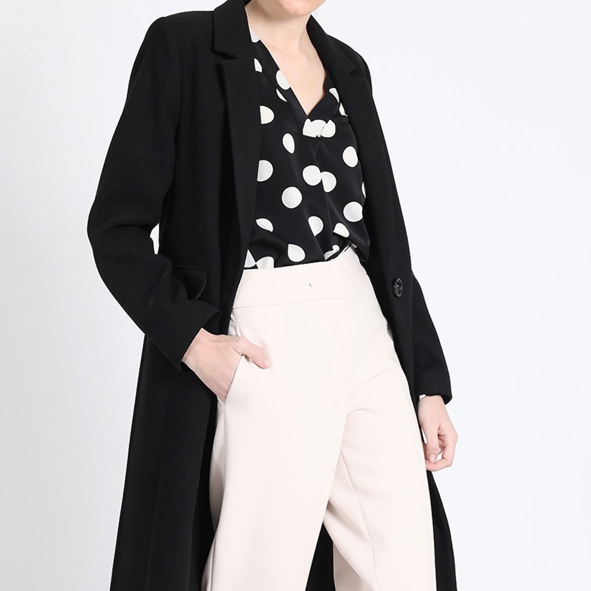 LIOLA - Abrigo Largo Muflon Negro Liola