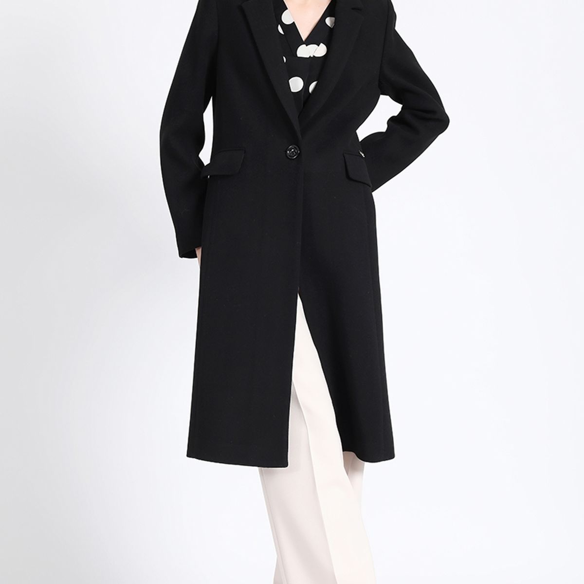 LIOLA - Abrigo Largo Muflon Negro Liola