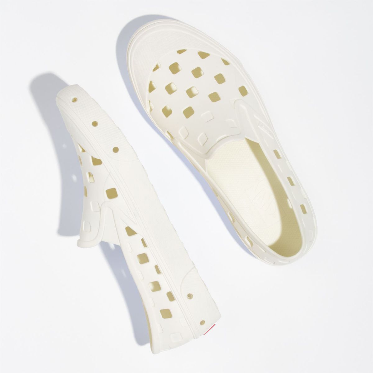 VANS - Zapatilla Ua Slip-On Trk Beige Unisex VANS