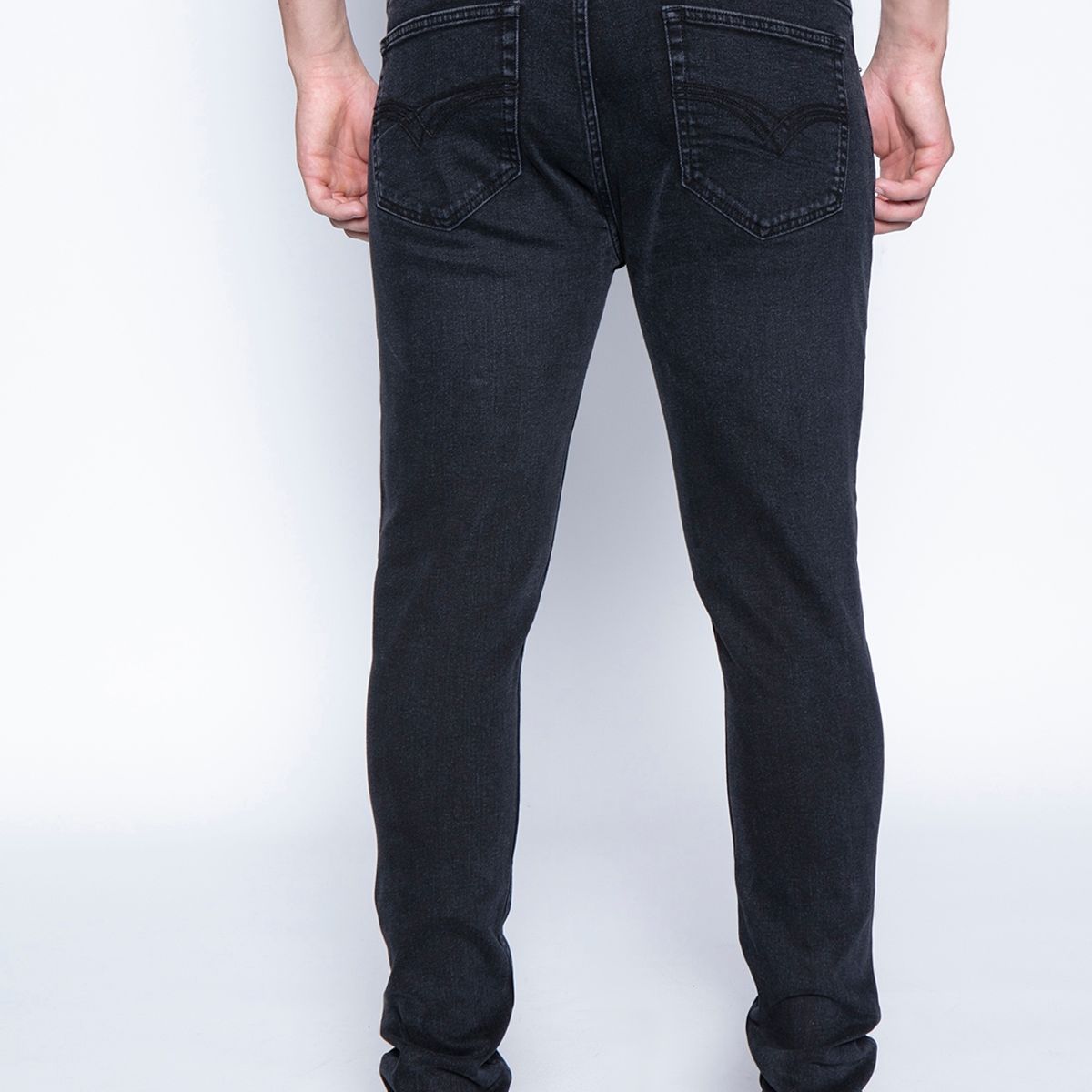 FEROUCH - Jeans Basico Auburn Fj Negro Ferouch